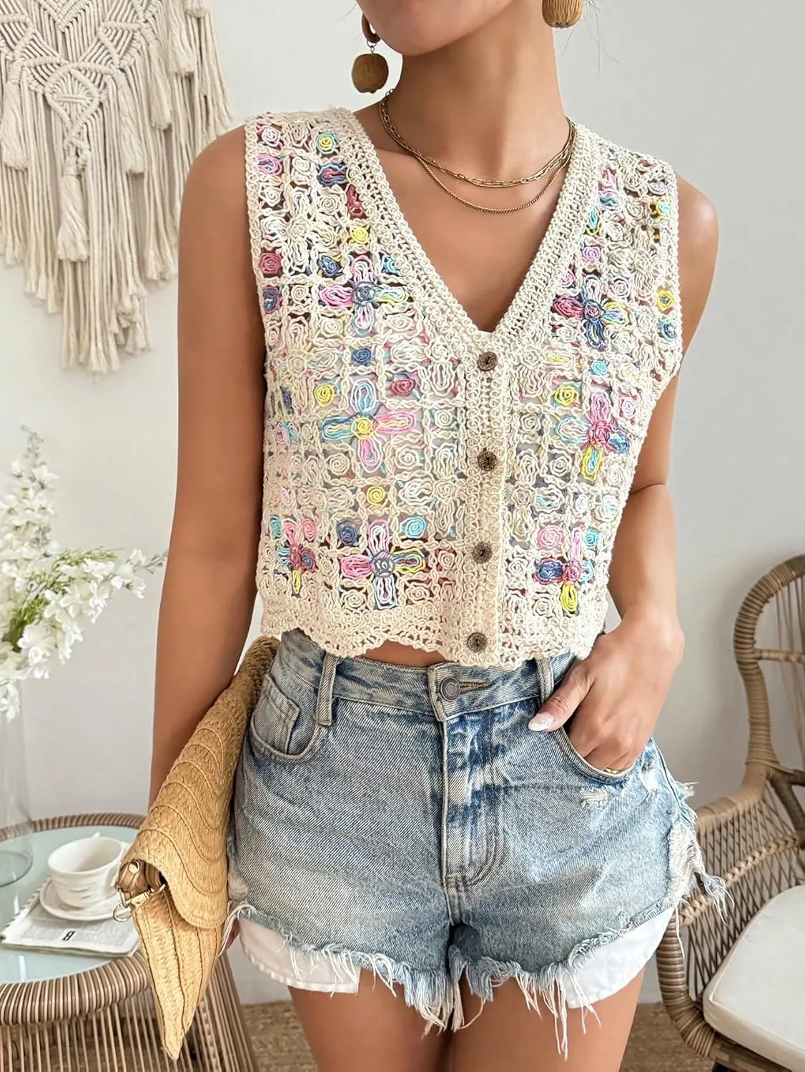 GORGLITTER Women's Crochet Knit Sweater Vest Sleeveless Button Front Cropped Vests