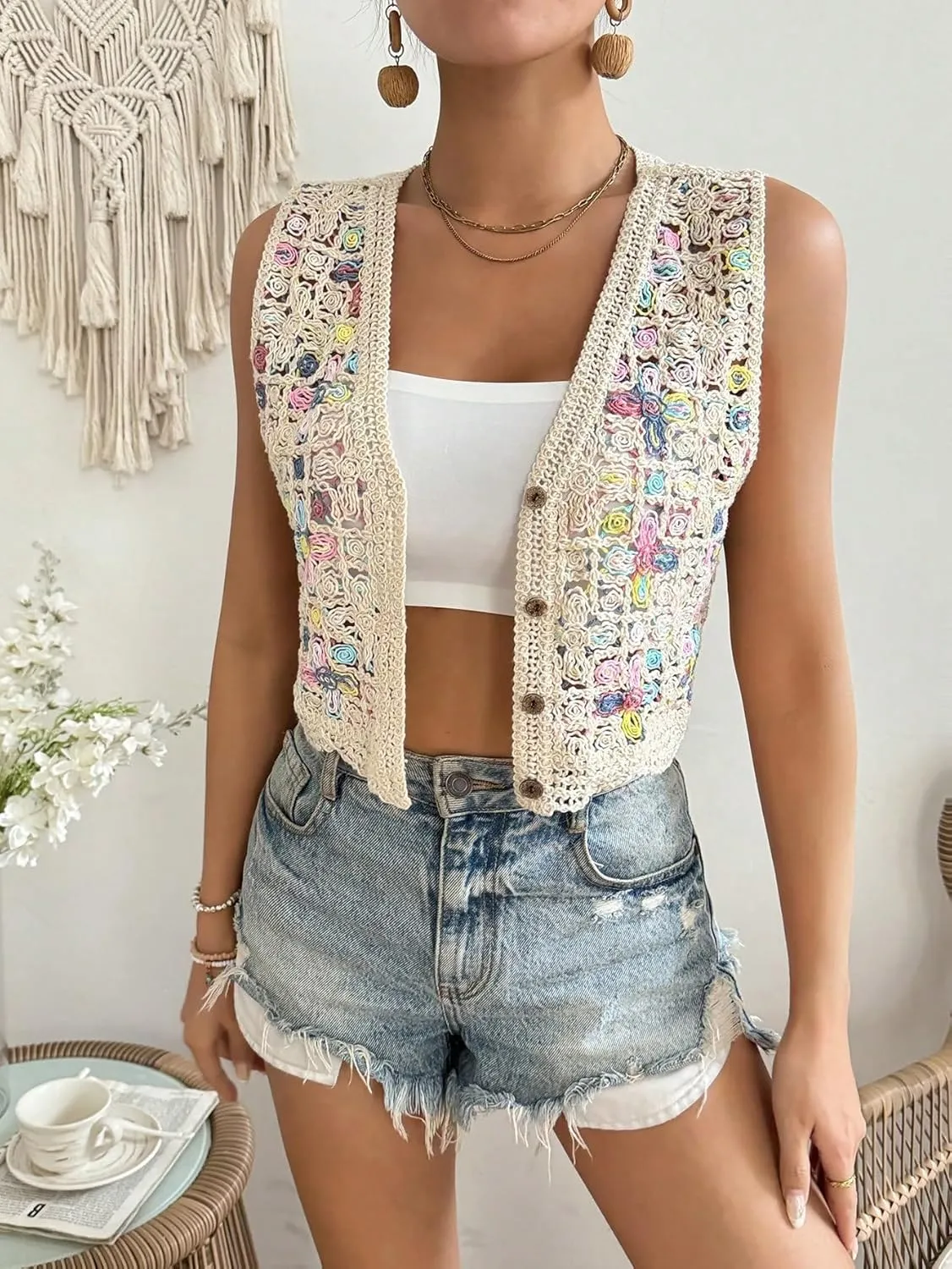 GORGLITTER Women's Crochet Knit Sweater Vest Sleeveless Button Front Cropped Vests
