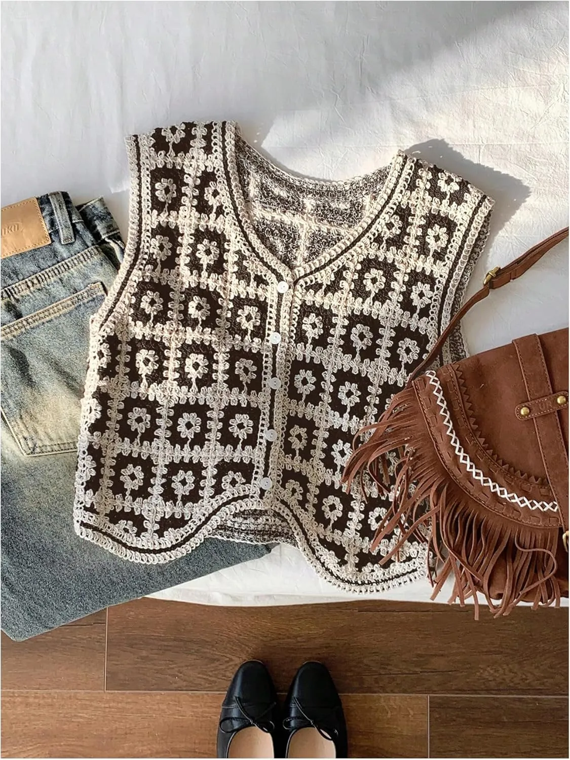 GORGLITTER Women's Crochet Knit Sweater Vest Sleeveless Button Front Cropped Vests