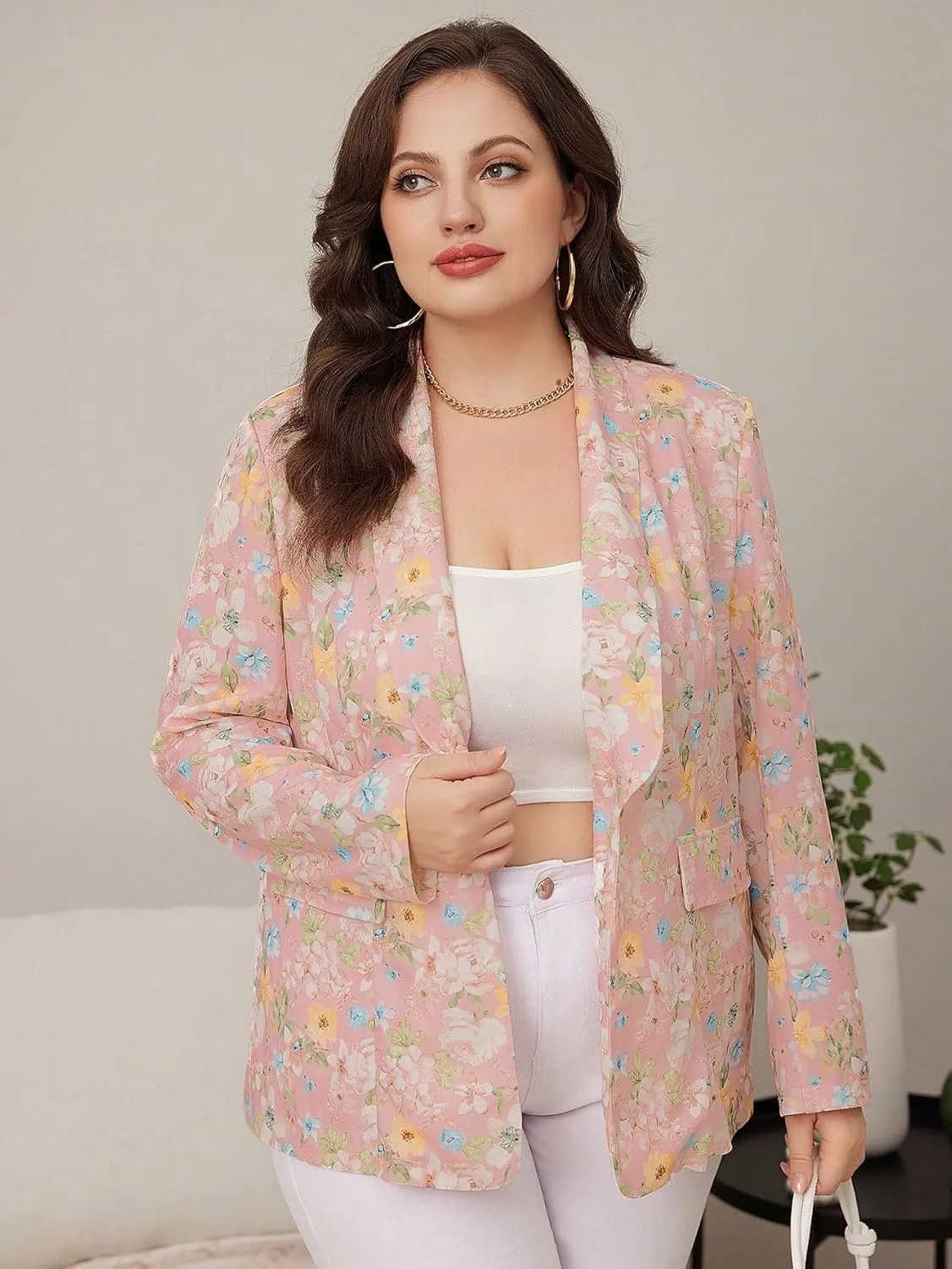 WDIRARA Women's Plus Size Lapel Collar Open Front Graffiti Graphic Button Blazer Jacket