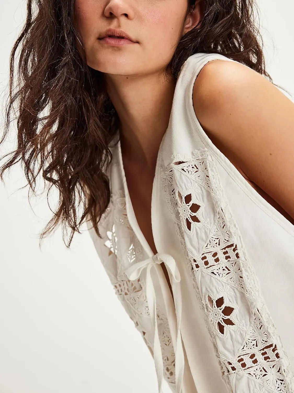 Women Summer Tie Front Vests Y2k Floral Embroidery Eyelet Crop Tank Tops Boho V Neck Sleeveless Hollow Out Cami Tops